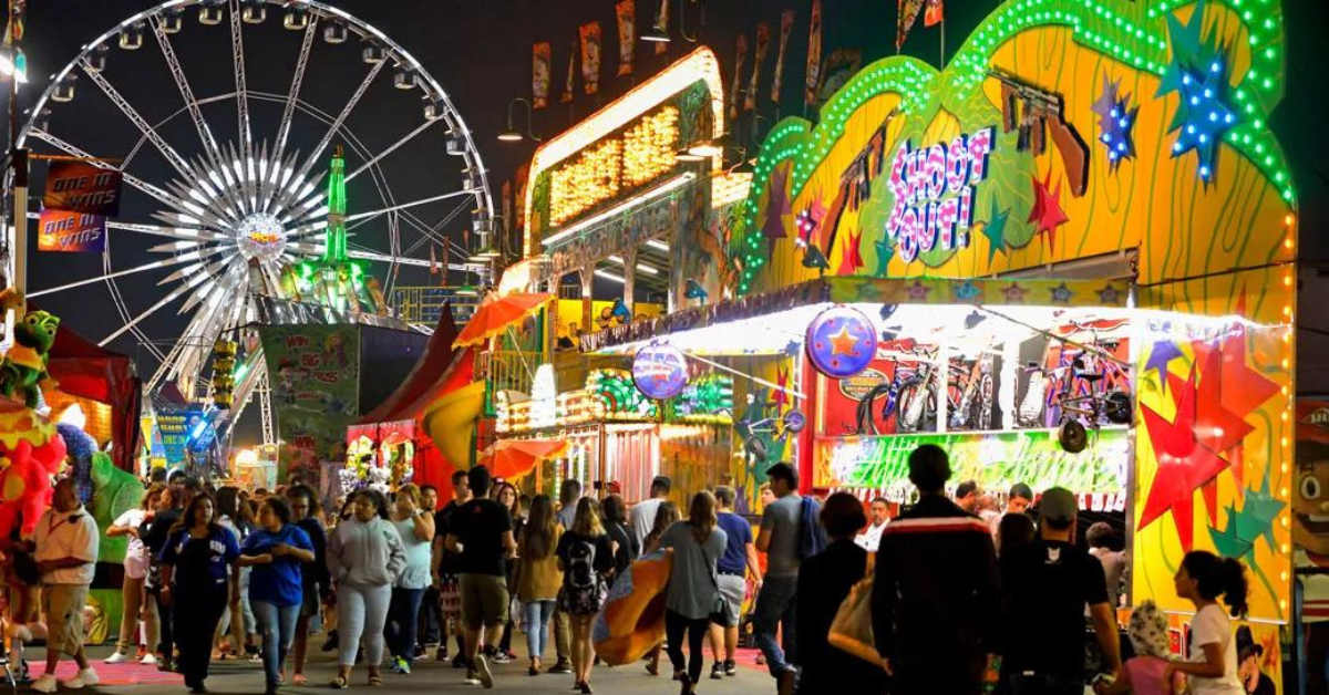 Experience the Best of Utah’s Summer Festivals with a Large Capacity Passenger Vans